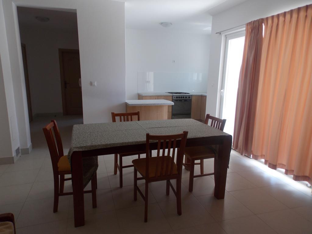 Apartments Franov Bibinje Quarto foto