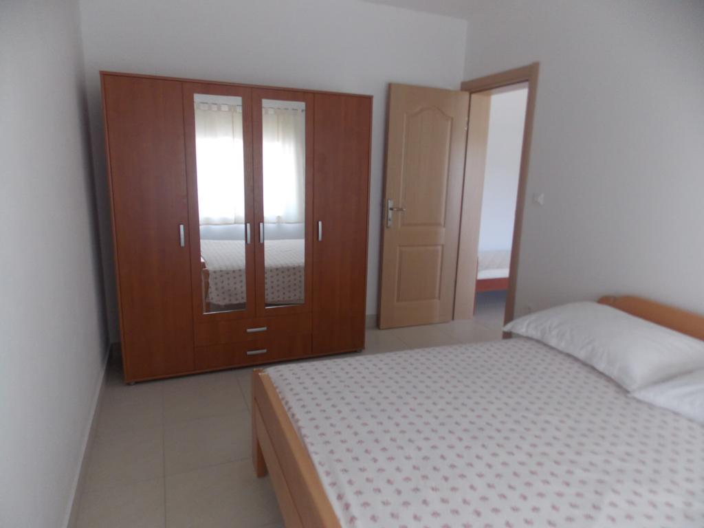 Apartments Franov Bibinje Exterior foto